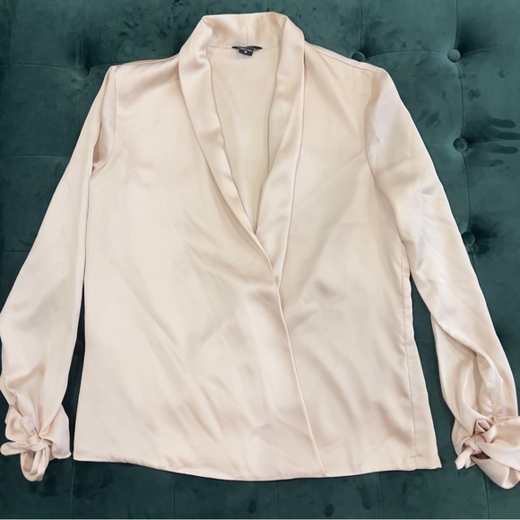 Guess by Marciano Tops - Guess by Marciano ivory blouse size Medium